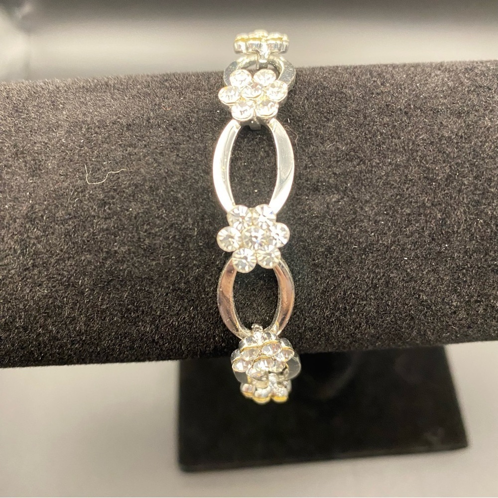 Silver Link rhinestone bracelet - Picture 2 of 7